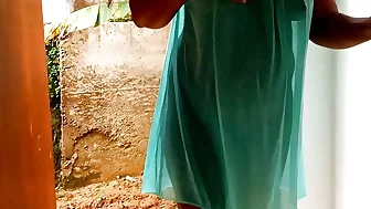 Curvy Indian Hot Aunty Jaanu Bathing