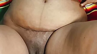 Tamil aunty Boobs and Pussy Closeup video