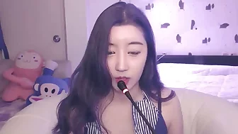 Korean teen beauty teasing in pantyhose