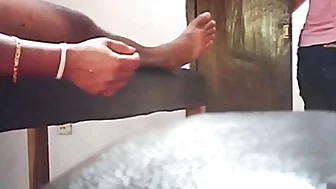 Sri Lanka, Massage Parlor