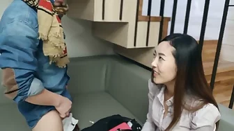 Picking up korean hottie