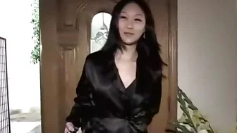 exchange student earns her extra income